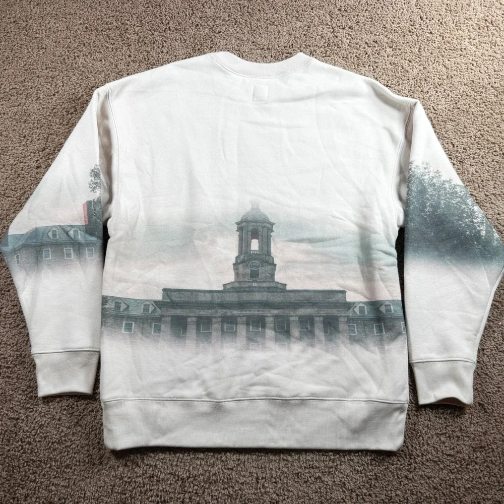 Gameday Couture NWT Penn State Old Main Graphic Sweatshirt small collegiate mens